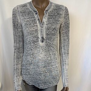 alldaynsf Gray Long Sleeve Women's Top